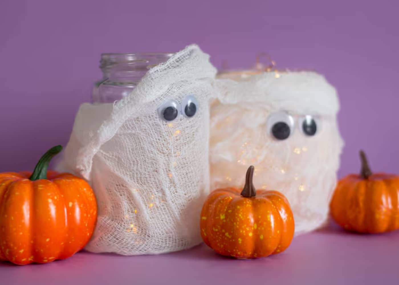 Recyclez des bocaux pour créer des décorations d'Halloween DIY originales et effrayantes !